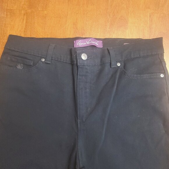 Gloria Vanderbilt ~ Sz 14P ~ Black Amanda Style Jeans/Pants ~Excellent Condition - Picture 2 of 8